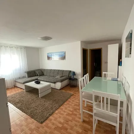 Suza Apartman *